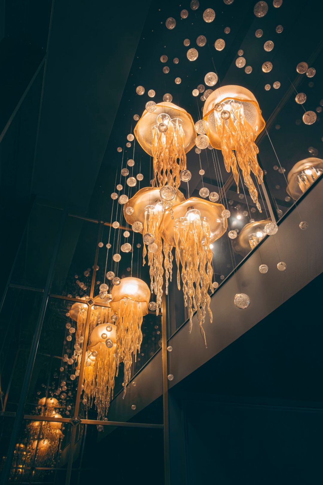 Blown glass jellyfish chandelier | Blown design